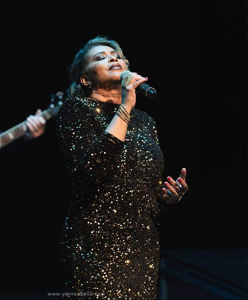 Fabienne Della-Moniqua @ Yann Cabello